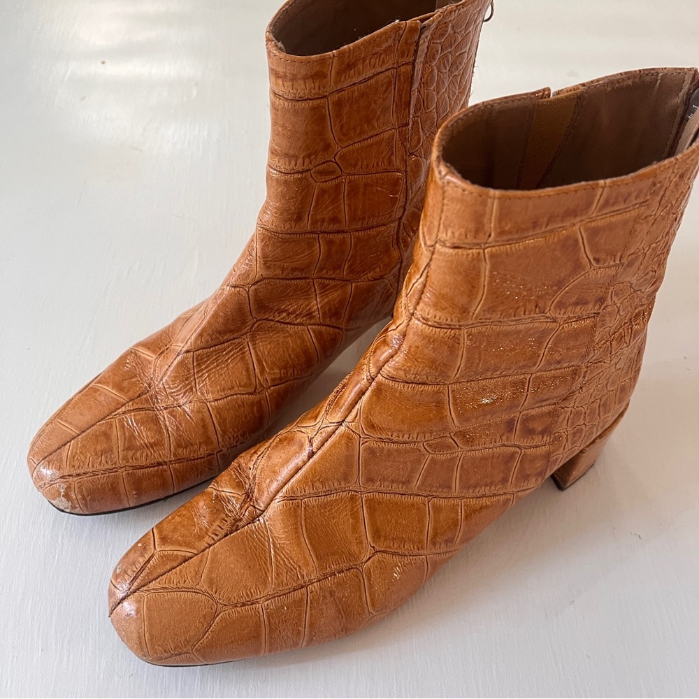 Vintage Tan Croc-Embossed Leather Ankle Boots